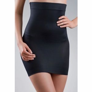 NWT Maidenform Power Hi Waist Half Slip